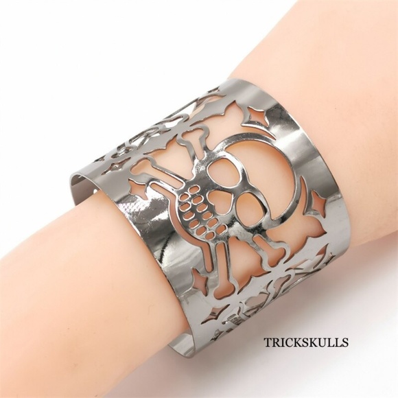 Laser Cut Skull Wrist Cuff Stainless Steel Adjustable Wrap 2 Inch Wide Bracelet - Picture 6 of 7